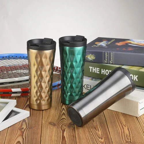 Hva er det beste materialet for en kaffetumbler?