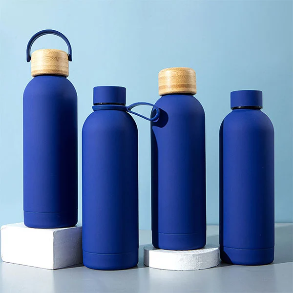 Hvordan leverte Kudike 10 000 tilpassede produkter for Boost Juice på bare 20 dager med streng Pantone-fargematching?